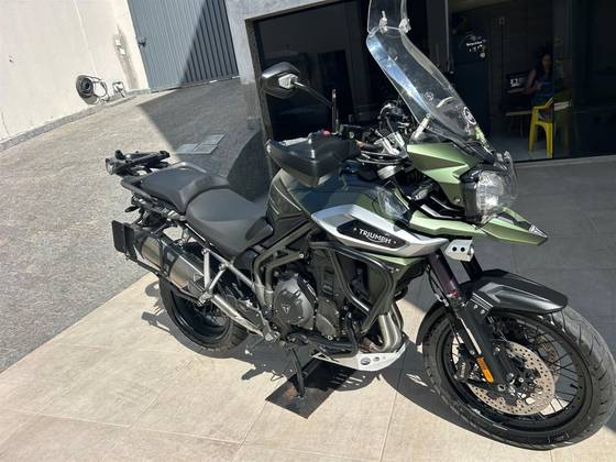 TRIUMPH TIGER 1200 XCX 